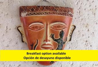 Casa Dahlia has Balcony rooms