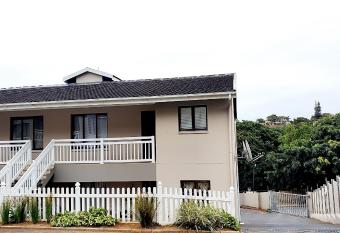 Inkwazi Flat has Balcony rooms