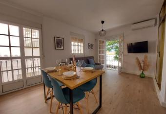 Casa del Arco has Balcony rooms