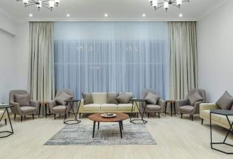 Marina 59 has rooms with a private hot tub