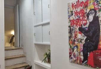 Residenza Valerio has Balcony rooms