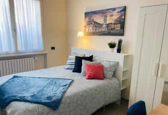 Appartamento S.Anna allows 18 year olds to book a room