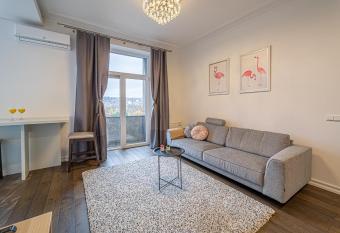   algiris arena apartment with AC has Balcony rooms