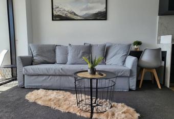 Lovely Canberra CBD Modern One bedroom Apartment has Balcony rooms