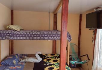 Habitaci  n las Carn  voras has Balcony rooms