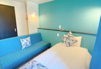 KOHALA   HOTEL allows 18 year olds to book a room