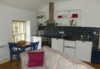 The Old Map Shop allows 18 year olds to book a room