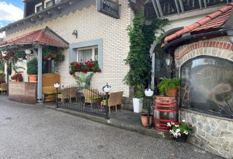 Rooms Balkovec has Balcony rooms
