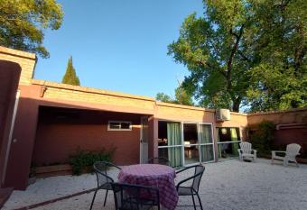Casa Sol y Sierras a 400 metros del centro y a 30 minutos de Carlos Paz has Balcony rooms