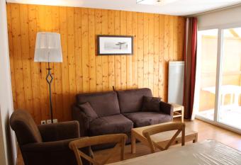 Appartement A108 has Balcony rooms