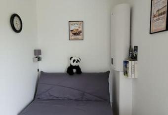 Studio Cosy allows 18 year olds to book a room