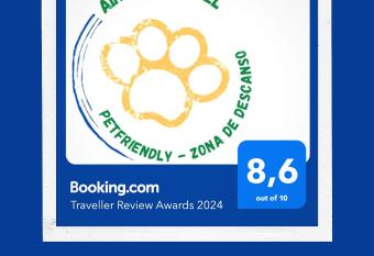 Airport Hostel has Balcony rooms