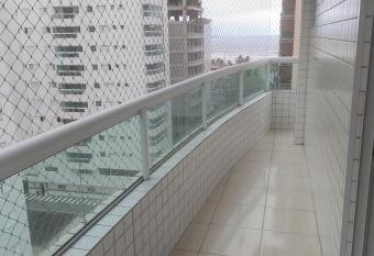 Apto condom  nio em Ocian PG allows 18 year olds to book a room