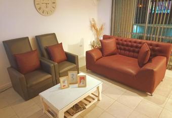 Guaina Salta has Balcony rooms