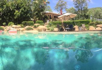 Romantic Bush Haven allows 18 year olds to book a room