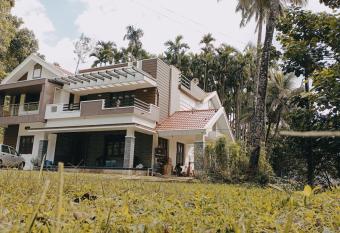 Makkihaali Stay Horanadu has Balcony rooms