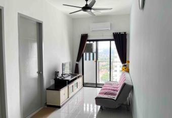 Menjalara has Balcony rooms