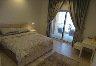 1 BEDROOM APARTMENT in Doha, Qatar has Balcony rooms