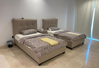 4 BEDROOM APARTMENT in Doha, Qatar has Balcony rooms