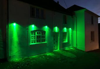 Room in Guest room - Guest Rooms - Food, Drink Adult Massage available addtional Cost has Smoking rooms