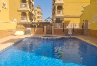 Casa suerte allows 18 year olds to book a room