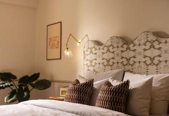 The Agora Hotel allows 18 year olds to book a room