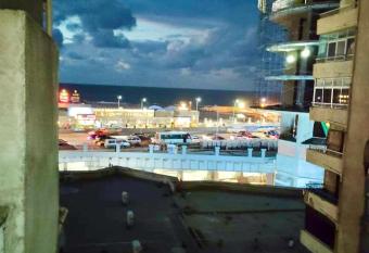 Hi Alexandria (City Square) has Smoking/Balcony rooms