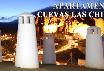 Cuevas las Chimeneas allows 18 year olds to book a room