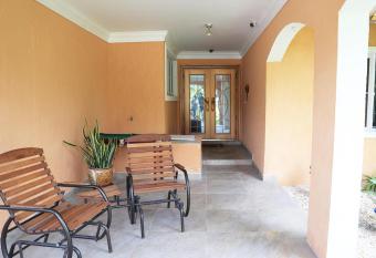 Coconut Palms Hideaway allows 18 year olds to book a room