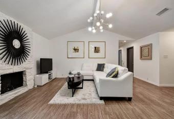 Austin Abstract Domain by Barcle Group allows 18 year olds to book a room