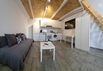 #1# Estudio Sevilla centro BA  ERA HIDROMASAJE has rooms with a private hot tub