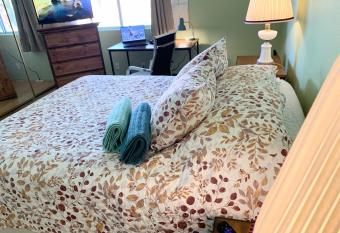 Meadow Harvest Suite with TV and private bathroom has Balcony rooms