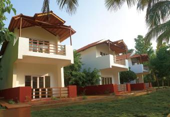 Reva Resorts & Holiday Homes has Balcony rooms