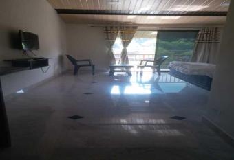 River Flow Hotel by Shemer allows 18 year olds to book a room