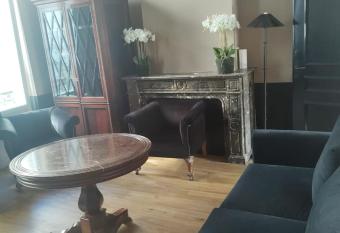 B96 central suite has Balcony rooms