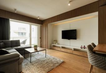 Nest Inn Sienna Apartment allows 18 year olds to book a room