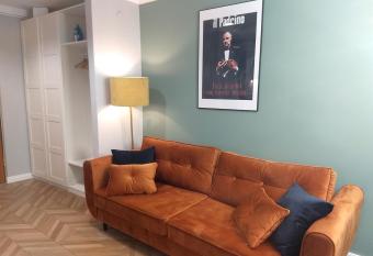 Tabago Studio 4 has Balcony rooms