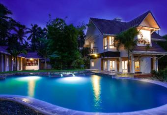 Royad Calicut Farm House - Premium Villa with Pool Inside a Farm allows 18 year olds to book a room