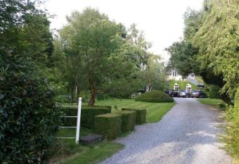 The Old Goathouse has Balcony rooms