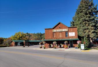 The Hulett Motel allows 18 year olds to book a room