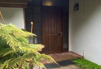 Eco Hostel has Balcony rooms