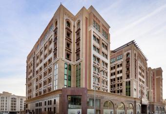 La Maison Hotel Doha allows 18 year olds to book a room