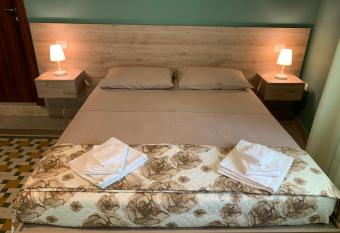 Erythr   Bed and Breakfast has Balcony rooms