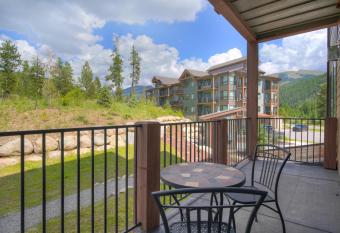 Brand New Clear Water Lofts - 2br Premier Condo - Kids Ski Free! condo has Balcony rooms