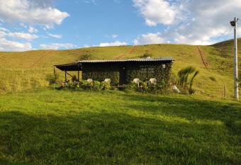 Maka Inna Alojamiento Rural allows 18 year olds to book a room