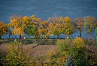 M  kvir  g Apartmanok has Balcony rooms