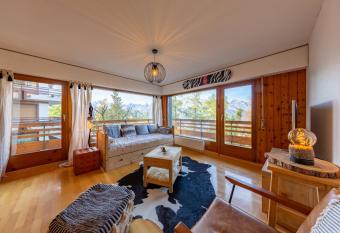 Cosy appartement, Nid d Aigle J0, 2 chambres has Balcony rooms