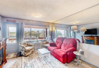 Wish You Were Here has Balcony rooms