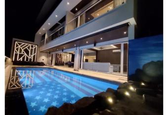 RedHomeX Liger Villa Igatpuri has Balcony rooms