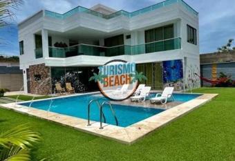 Palm Beach Resort has Balcony rooms